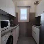 Stylish Flat For Your Perfect Getaway In * Μπιμπιόνε