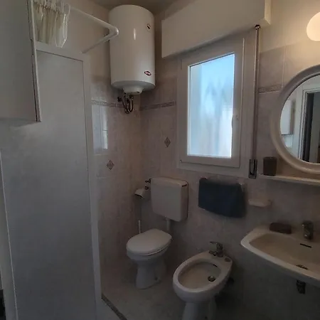 Stylish Flat For Your Perfect Getaway In דירה *