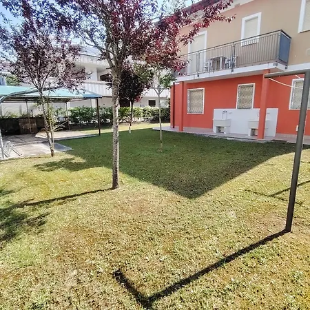 Stylish Flat For Your Perfect Getaway In Apartman